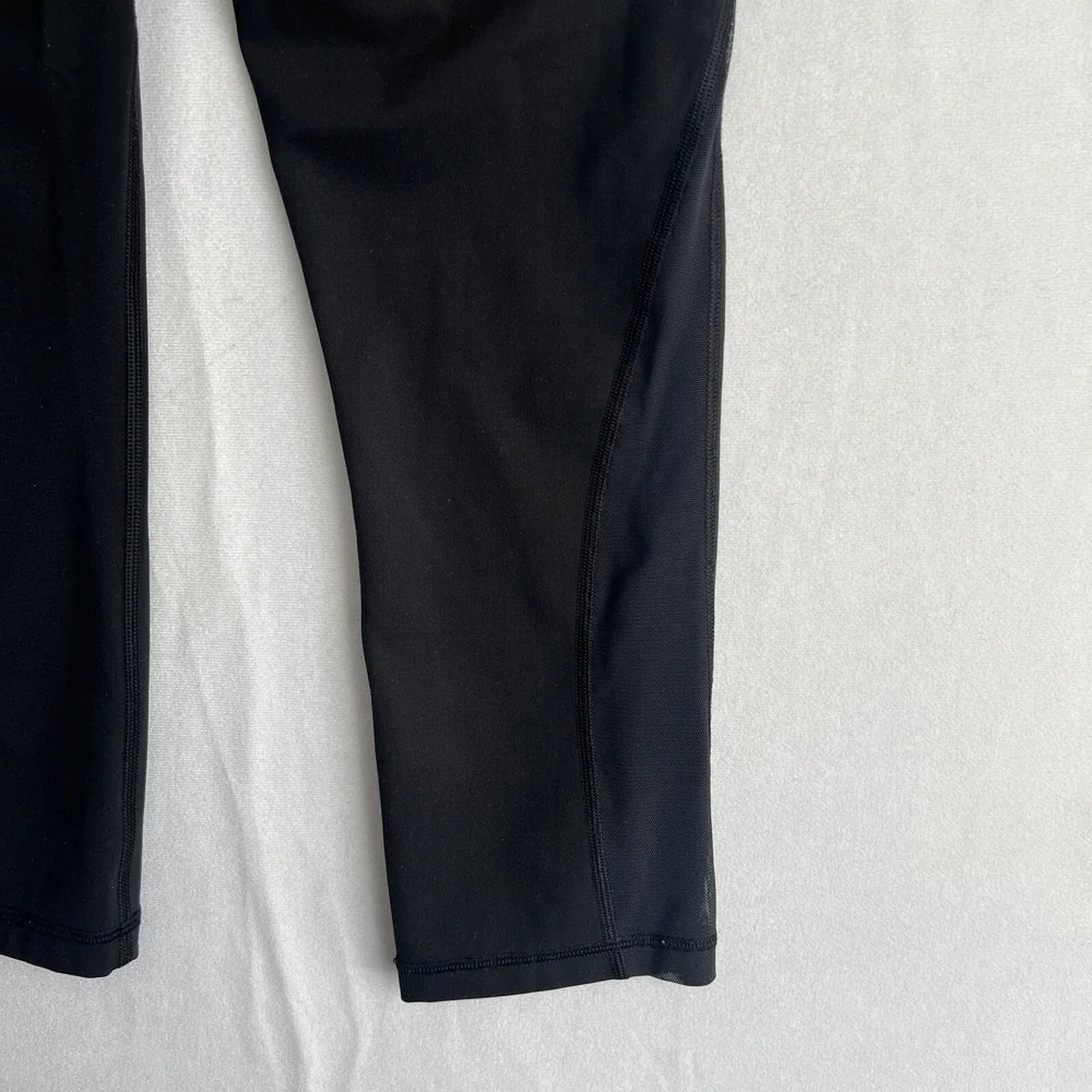 Lululemon Leggings Womens Size 6 Train Times High Rise Crop‎ 21